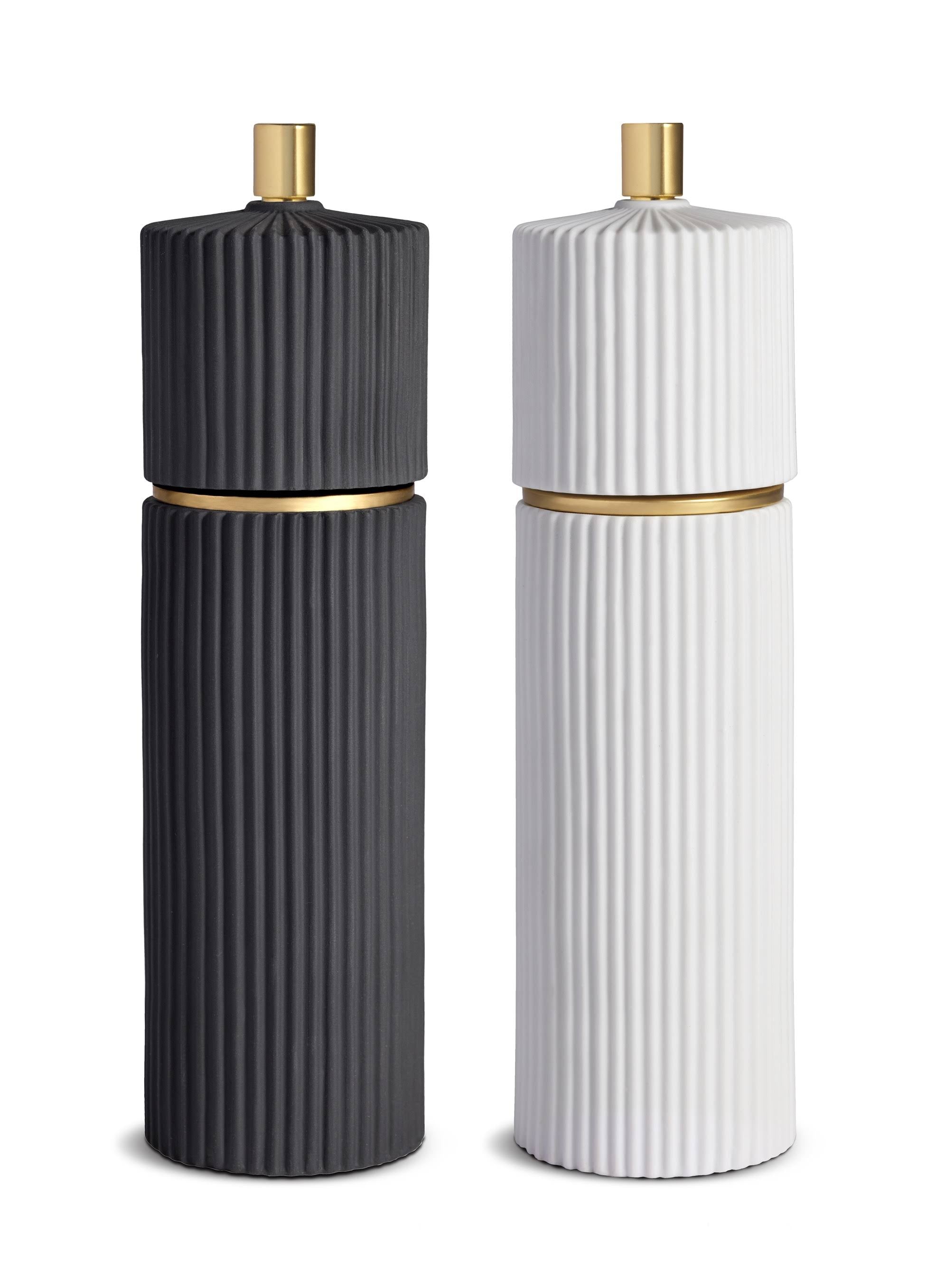 Ionic Salt & Pepper Mills Black & White - Large H95103