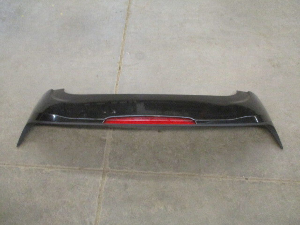 Pre-Owned Jeep Cherokee Rear Spoiler Wing with Brake Light Lamp C80663
