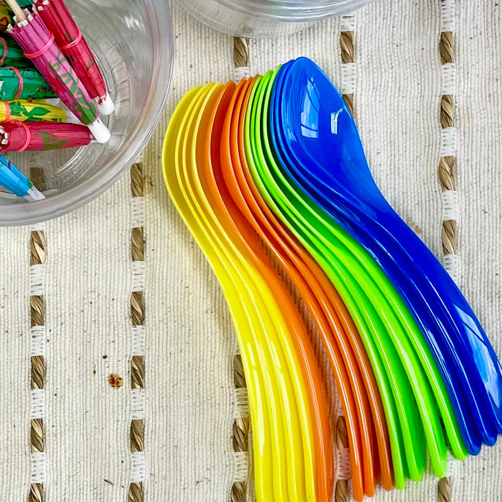 16 Pk Ice Cream Kit with 8 Oz Plastic Dishes, Spoons, Picks Y747