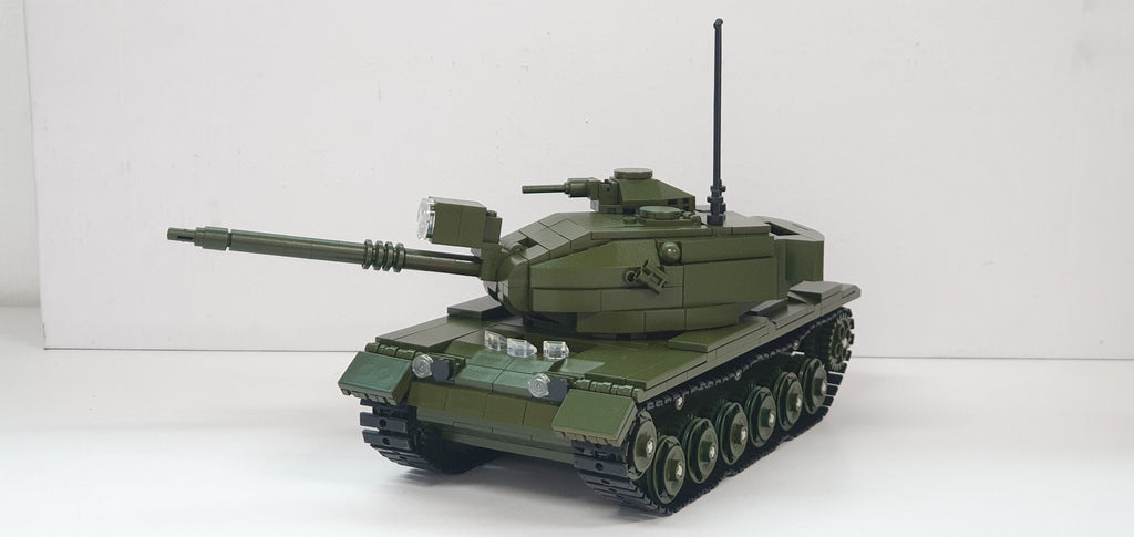 688 Pieces U.S. Main Battle Tank Brick Building Set A714478