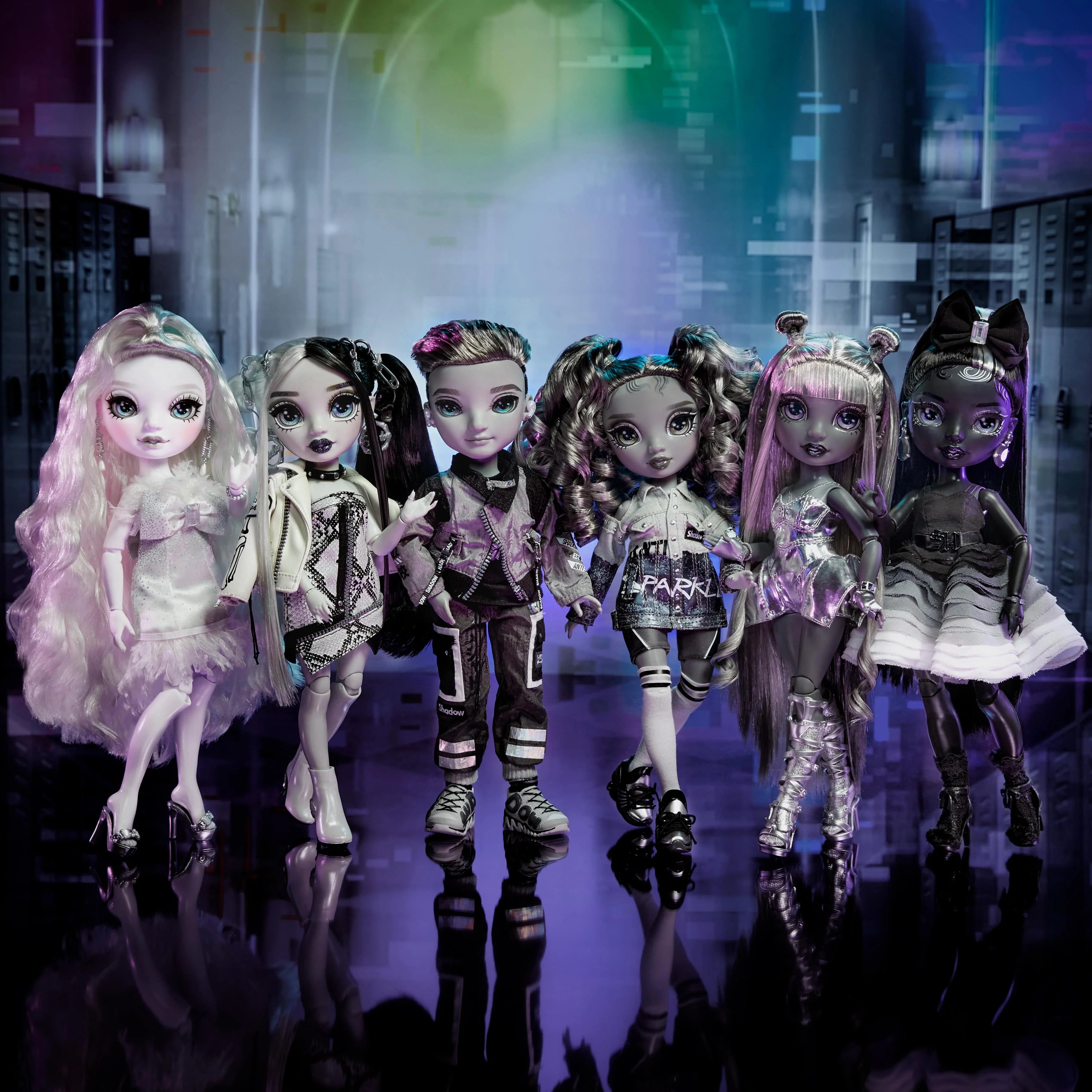 Shadow High Luna Madison Fashion Doll F398693