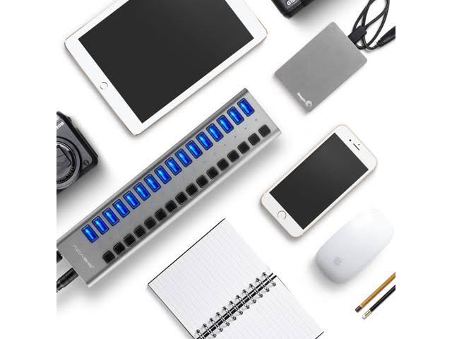 16 Ports 90W USB 3.0 Data Hub E321371