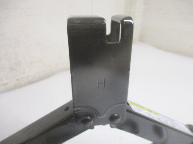 Wheel Tire Jack Assembly with Tools A264