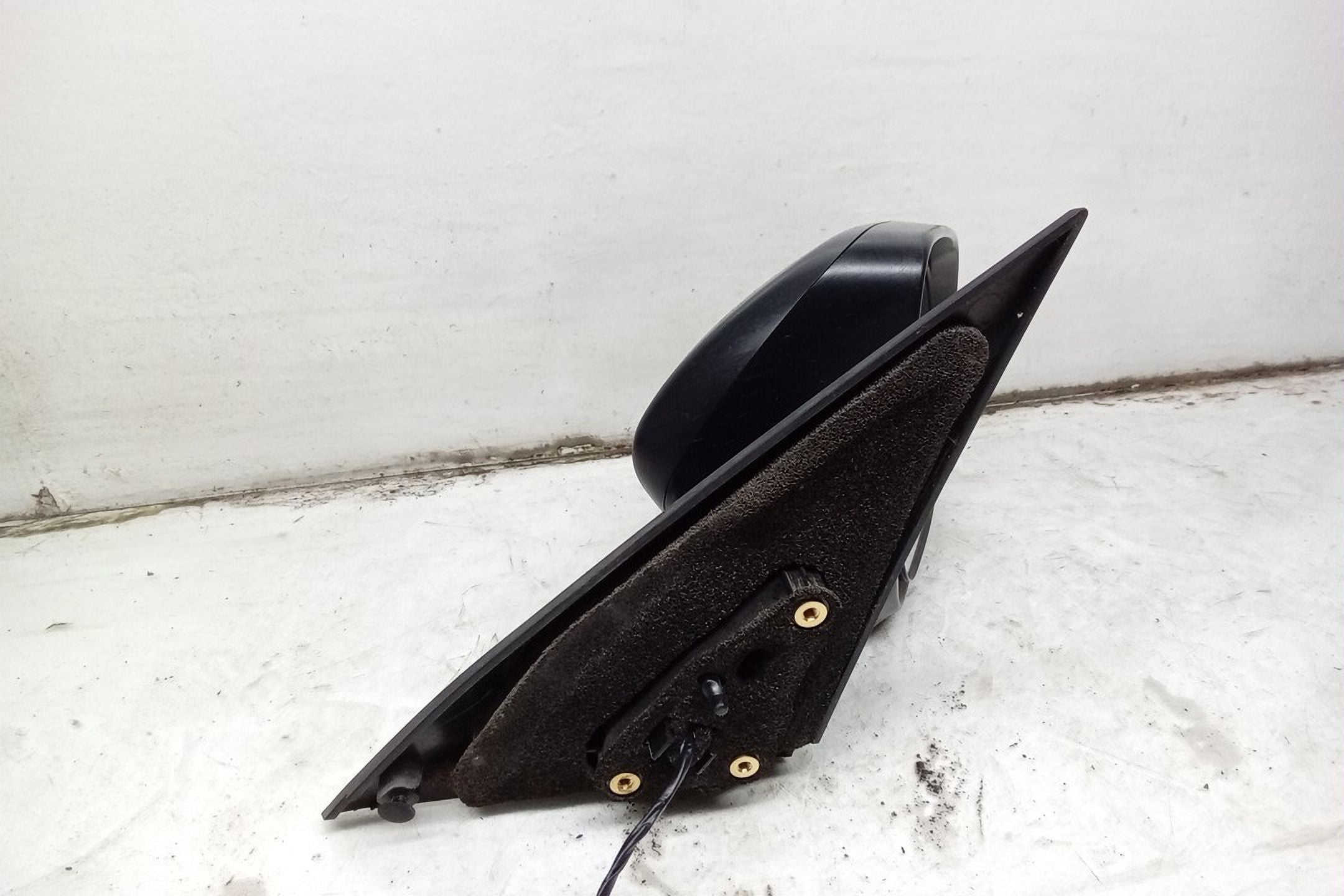 Passenger RH Door Mirror L395