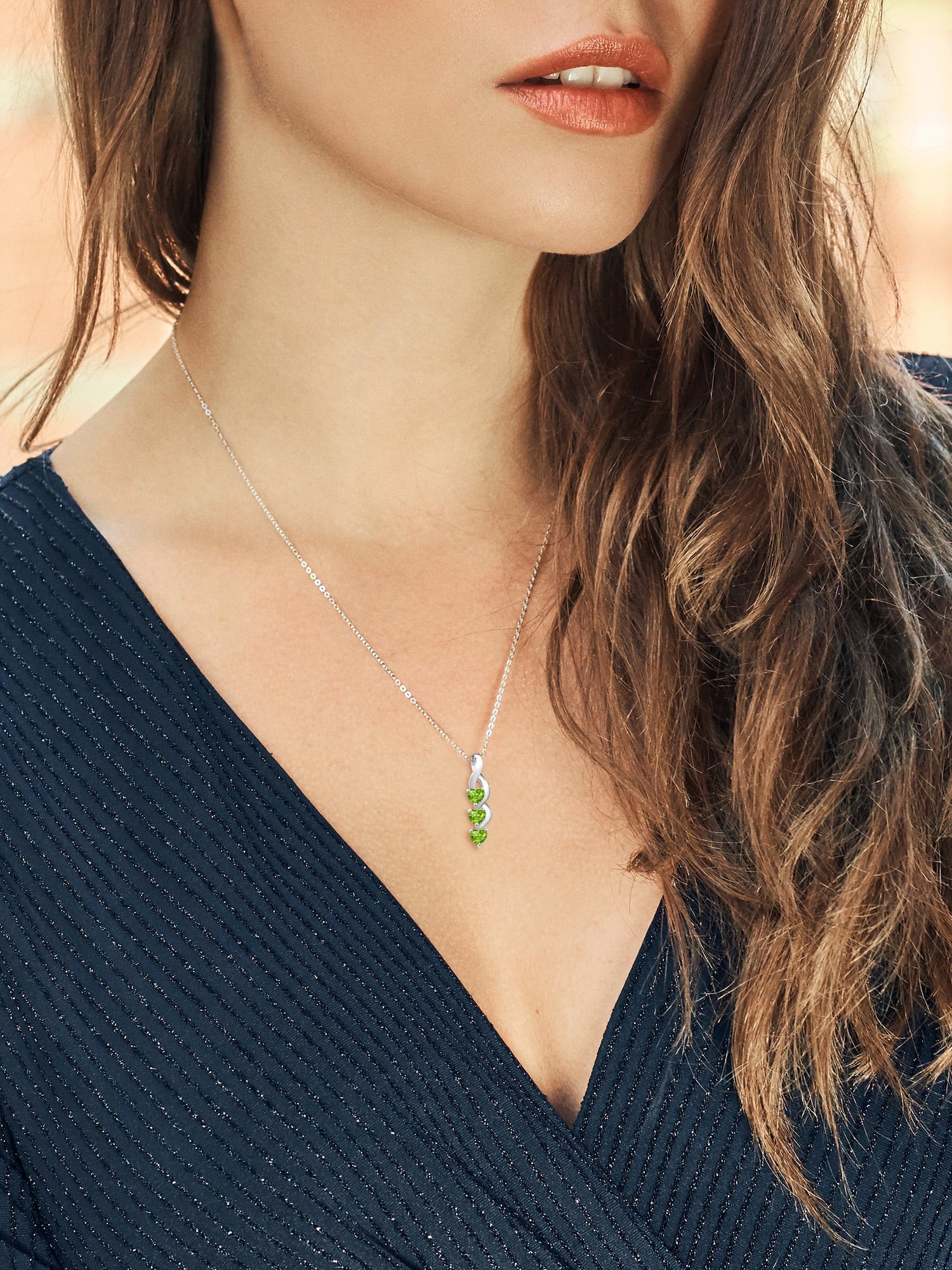 925 Sterling Silver Green Peridot Pendant Necklace with 18 inch Silver Chain A3506