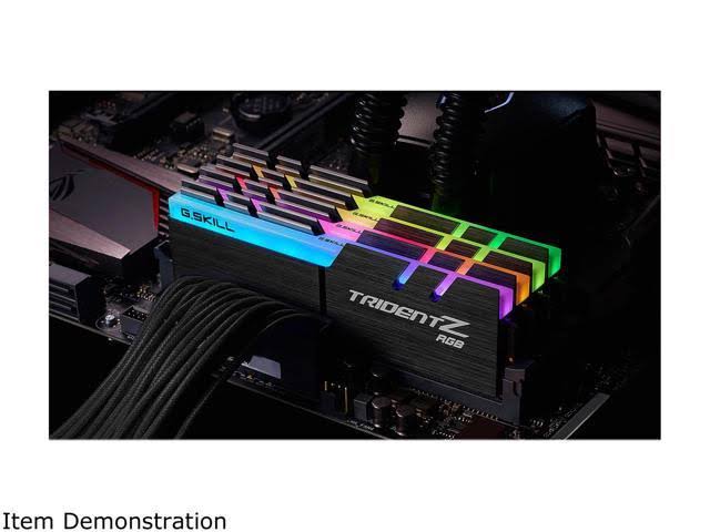 32GB (4 x 8GB) DDR4 SDRAM D6587